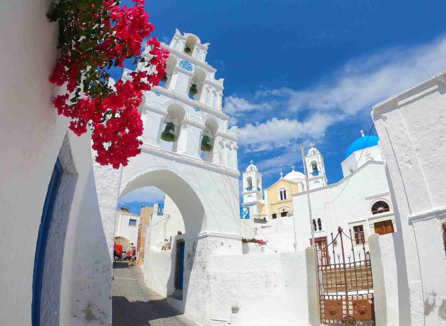 Santorini: Wine Tour with Sunset in Oia - Who this tour suits best (and who might skip it)