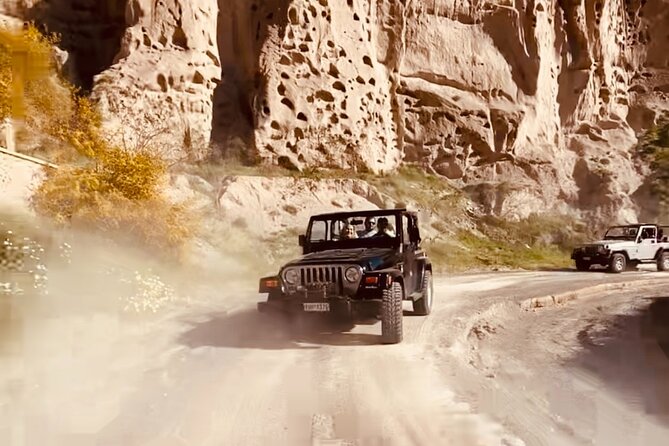 Santorini Wrangler Jeep Afternoon Convoy Tour - Stop 3: Vlychada Beach Photo Time on Volcanic Terrain
