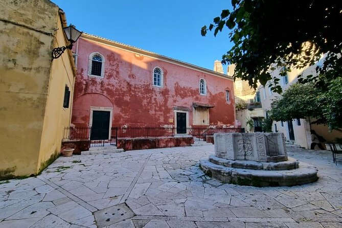 Small Group Corfu Walking City Tour - Meeting at the Statue of Count Von Der Schulenburg and easing into the walk
