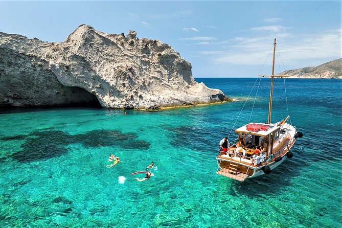 Small Group Kaiki Cruise & Greek Gastronomy Experience - Quick hits you will feel the moment you step aboard