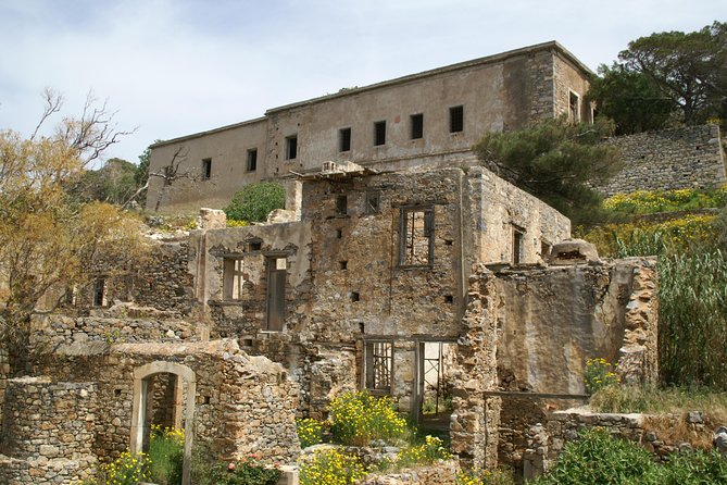 Spinalonga Regular Trip -daily At 12:30 From Agios Nikolaos - Comfort and Group Size: What Crowds Change on This Route