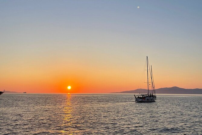 Sunset Sail Cruise to Rhenia, Mykonos Beach Safari, Dinner&Drinks - Lunch happens onboard, and it can be earlier than you think