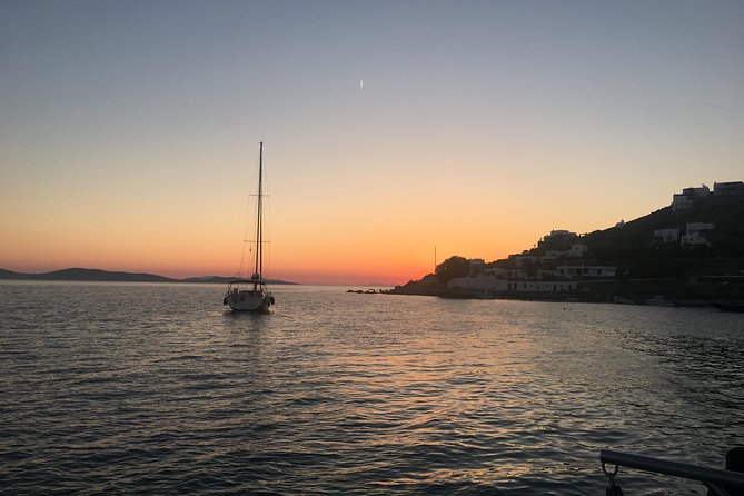 Sunset South Coast Sail Cruise with lunch,drinks, optional transfer - Key Points to Know Before You Go