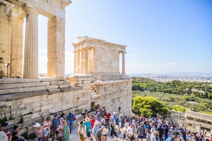 The Acropolis, Parthenon & Acropolis Museum Guided Tour - What to bring, and the small details that save your feet