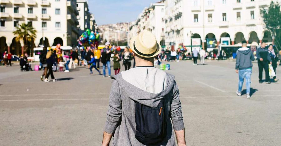 Thessaloniki: Open Market Food Tour with Tasting - Entering Thessaloniki by foot, through the food districts