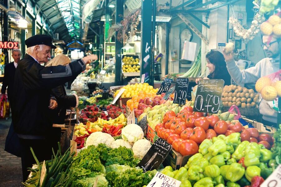 Thessaloniki: Open Market Food Tour with Tasting - Folk art and craft shopping, with a purpose