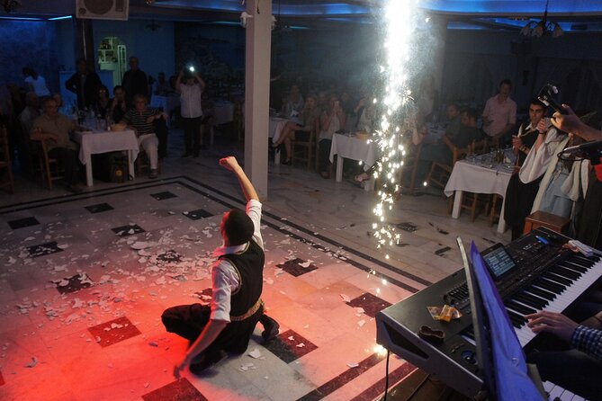 Traditional Greek Night live Music & Dinner Show in Santorini - Dimitris Tavern Greek Nights in Kamari: what you are really buying