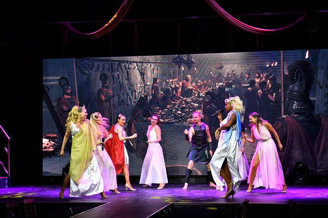 Troy Dinner-Show - Venue setup and comfort: why it matters for a 3-hour night