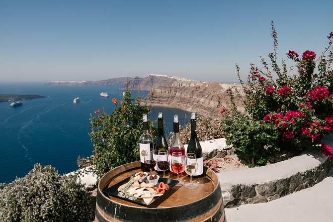 Wine Tour Santorini - From Kamari to three wineries, the tour rhythm