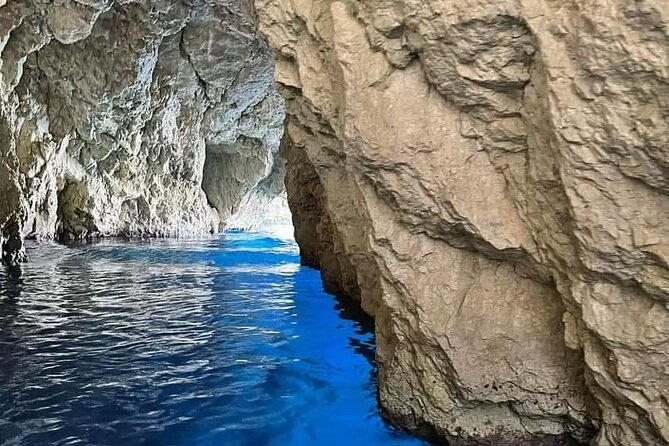 Zakynthos Blue Caves and Navagio bay - The Sail to Navagio Bay: North East Coast Views in Motion