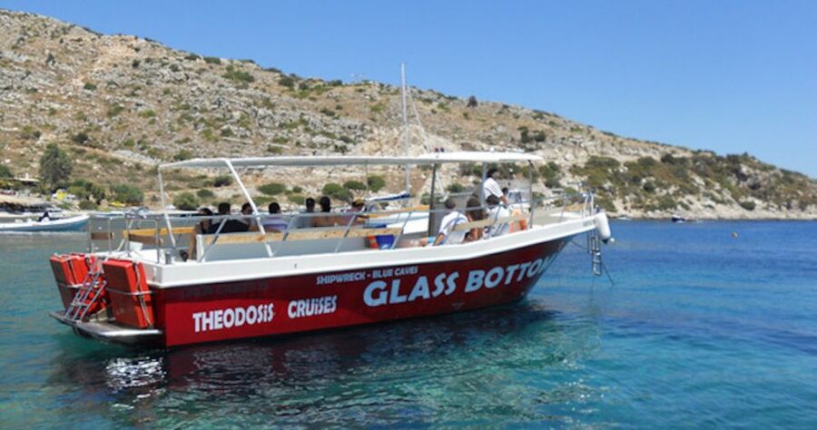 Zakynthos: Blue Caves and Navagio Bay Swim Cruise - The coast details you pass by, natural arch and monastery ruins