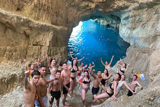 Zakynthos boat tour:Shipwreck& Local blue caves with 3 Swim Stops - Amenities and Practical Comfort (Small Things That Matter)