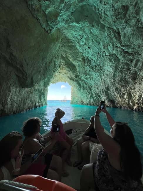 Zakynthos: Laganas Bay, Myzithres & Turtles Speedboat Tour - Marathonisi: Turtle Breeding Ground and Your Best Shot at Loggerheads