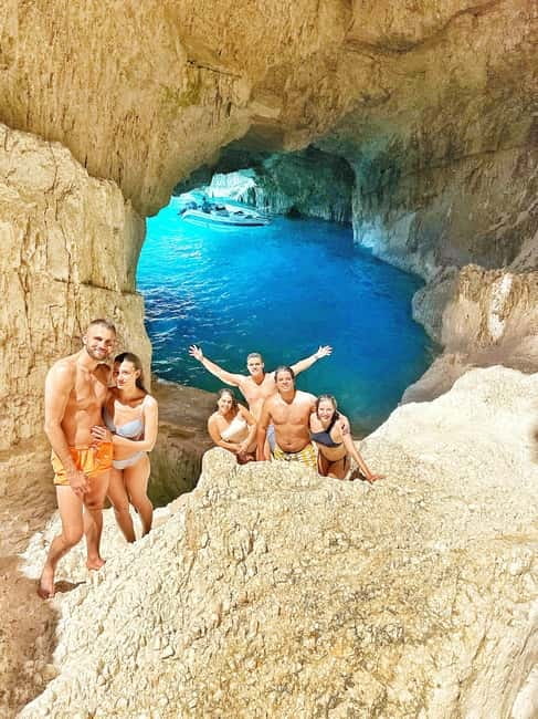 Zakynthos: Semi Private Shipwreck & Blue Caves Max 10 guests - From Bochali to the First Big Views: how the day gets going